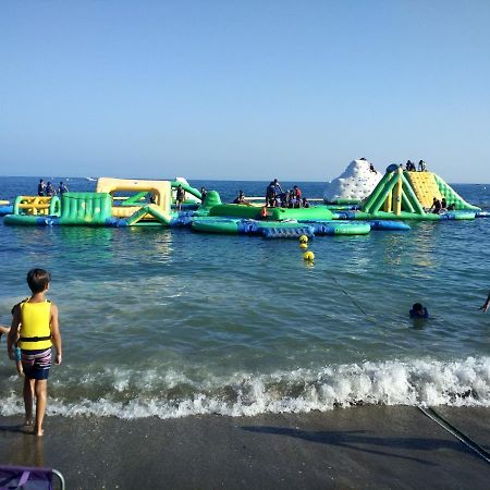 בנאלמדנה Precioso Apartamento Frente Al Mar מראה חיצוני תמונה