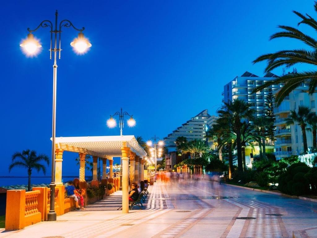 בנאלמדנה Precioso Apartamento Frente Al Mar מראה חיצוני תמונה