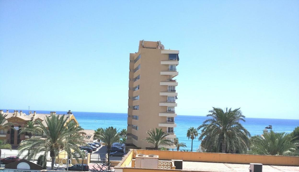 בנאלמדנה Precioso Apartamento Frente Al Mar מראה חיצוני תמונה