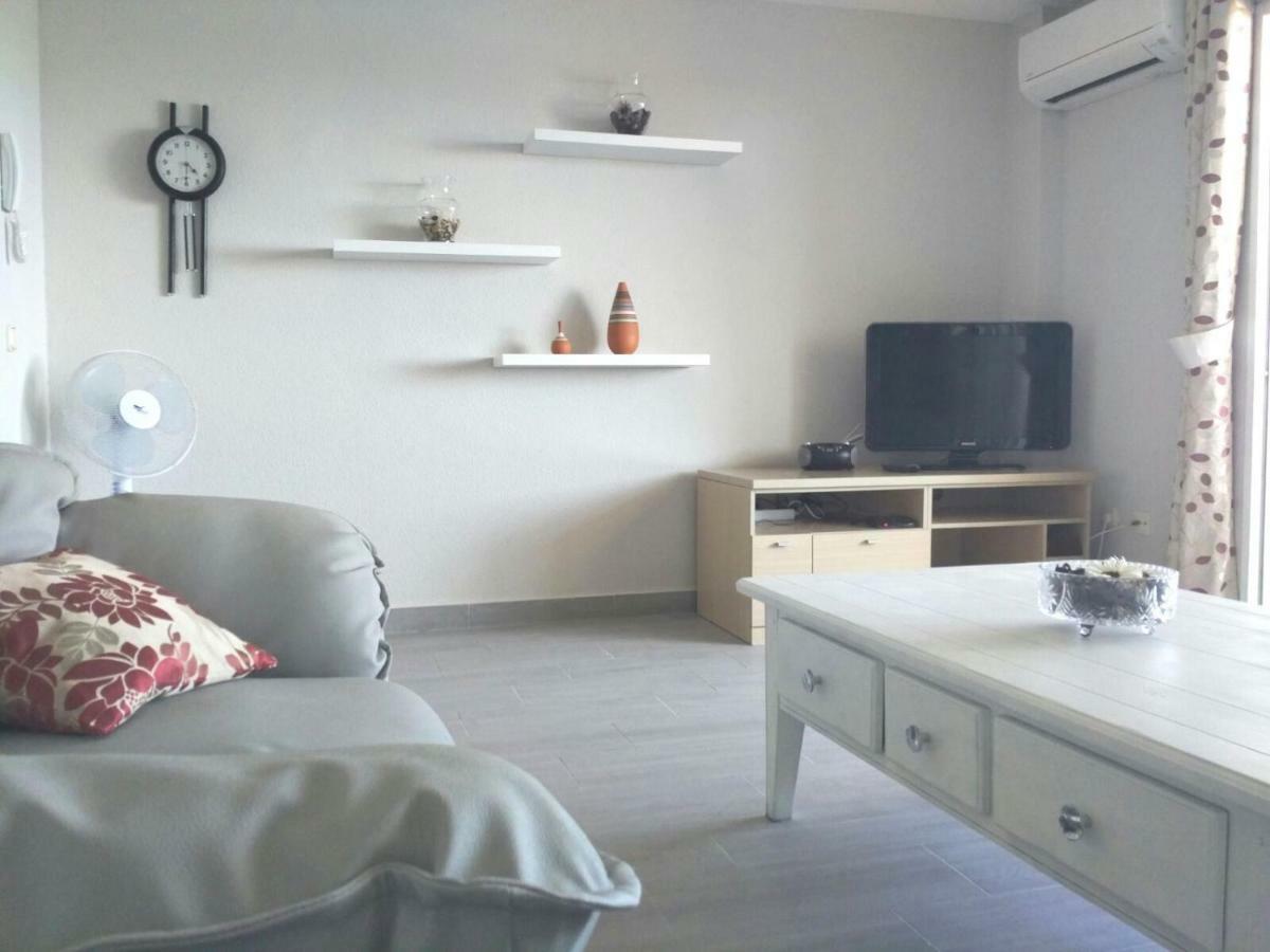 בנאלמדנה Precioso Apartamento Frente Al Mar מראה חיצוני תמונה