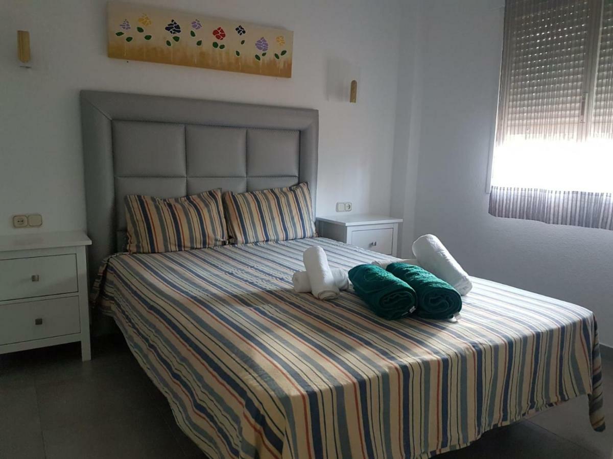 בנאלמדנה Precioso Apartamento Frente Al Mar מראה חיצוני תמונה