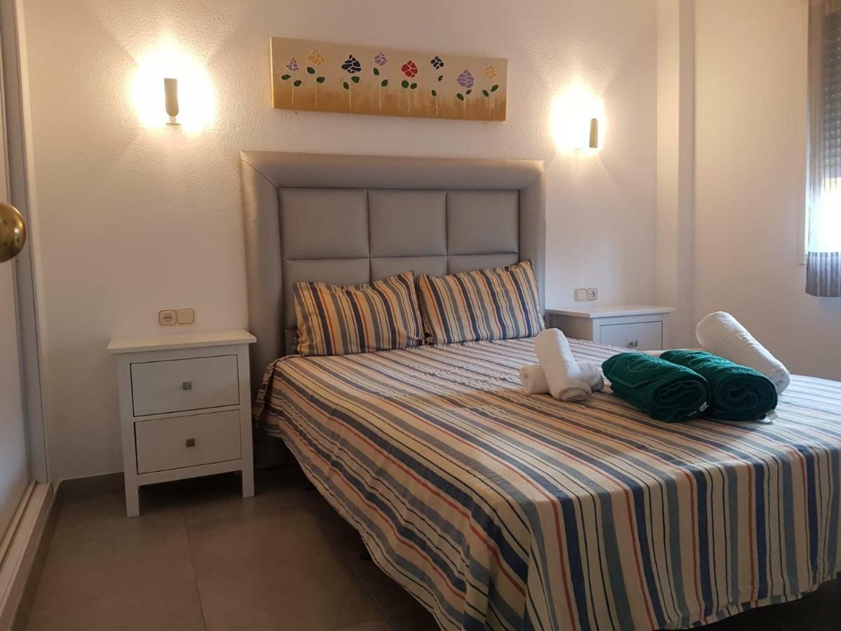 בנאלמדנה Precioso Apartamento Frente Al Mar מראה חיצוני תמונה