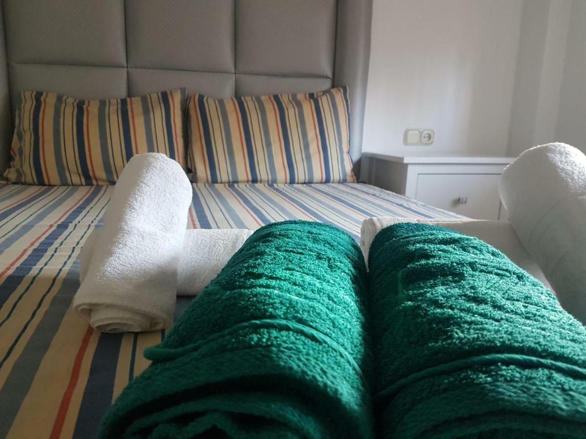 בנאלמדנה Precioso Apartamento Frente Al Mar מראה חיצוני תמונה